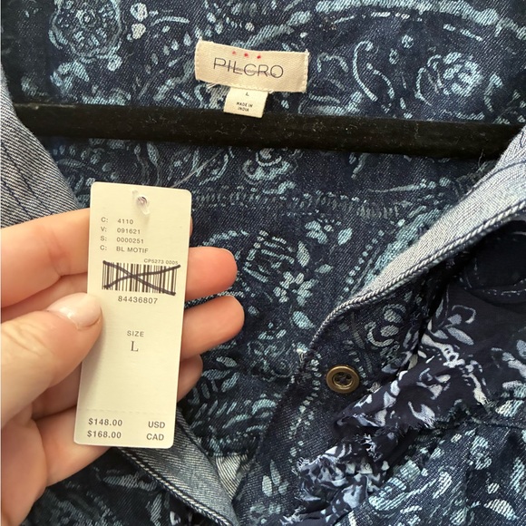 Anthropologie pilcro Navy Floral Ruffle sleeveless Blouse - Picture 3 of 5